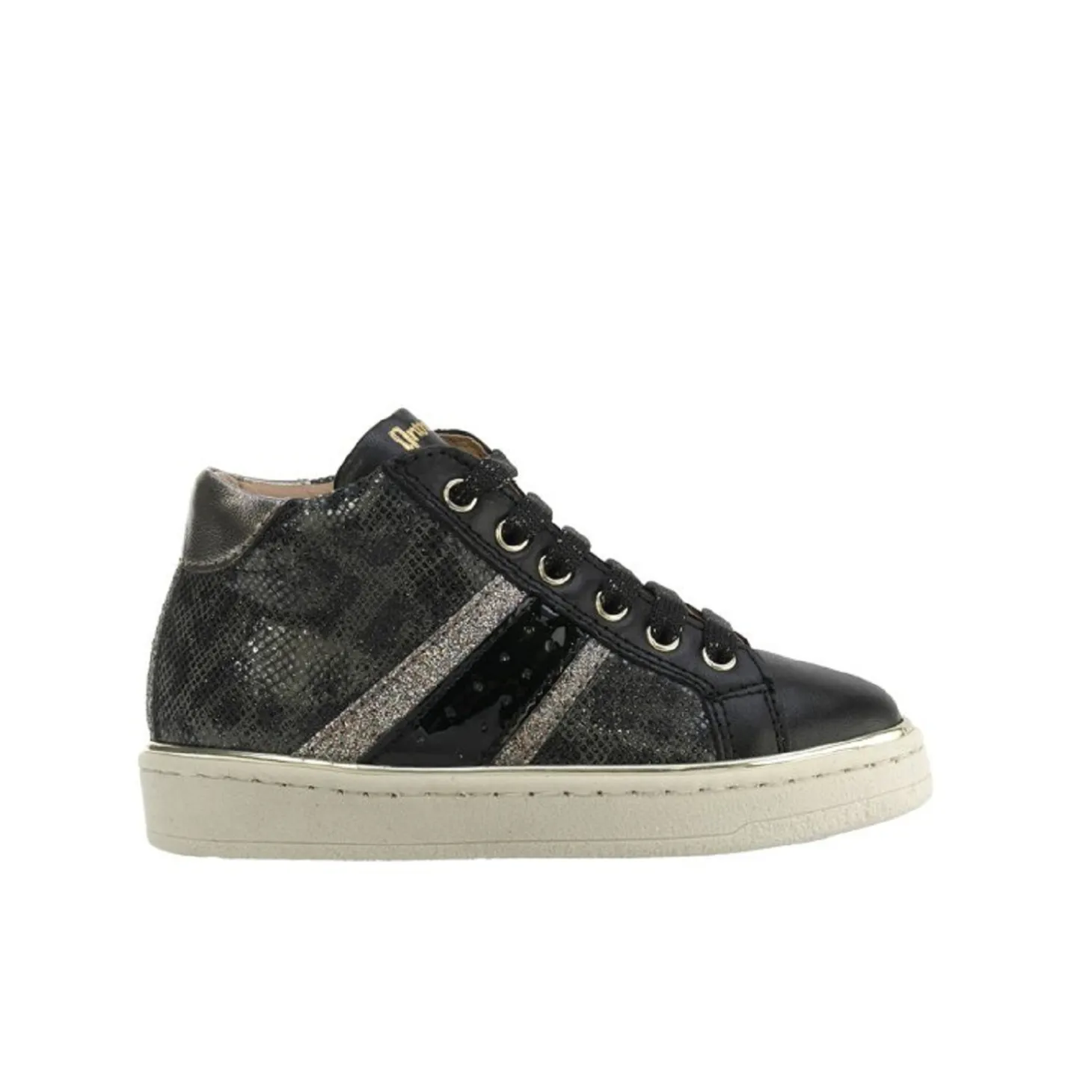 babybotte_baskets_et_snea_0-4.webp Babybotte baskets et sneakers 8710b258 noir