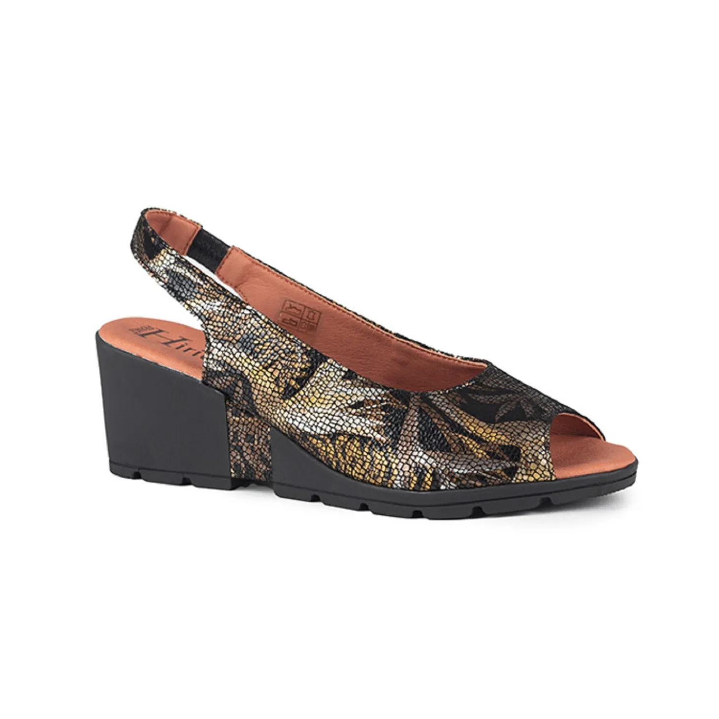 hirica_nu_pieds_sandales__0-1.webp Hirica nu pieds sandales cesar or