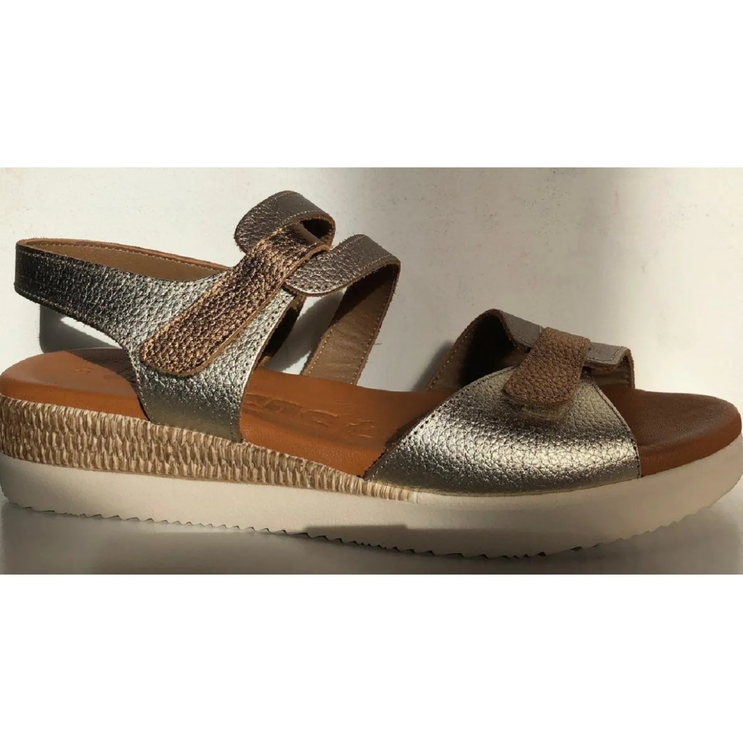 jordana_nu_pieds_sandales_0.webp Jordana nu pieds sandales 681 or multicouleurs