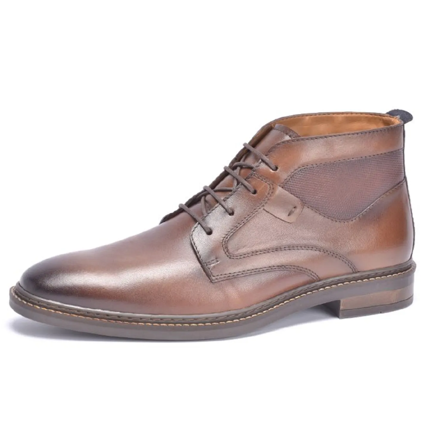 redskins_chaussures_a_lac_0-6.webp Redskins chaussures a lacets sauve marron