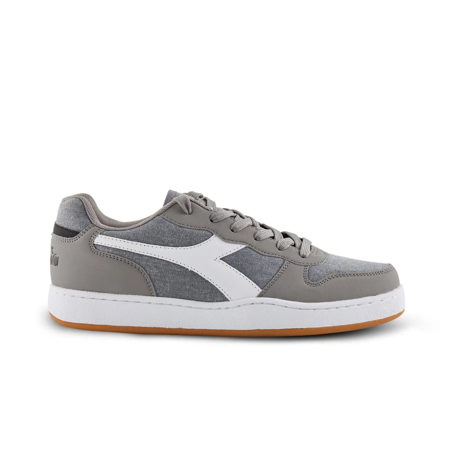 diadora_baskets_et_sneake_0-6.webp Diadora baskets et sneakers 174 372 gris